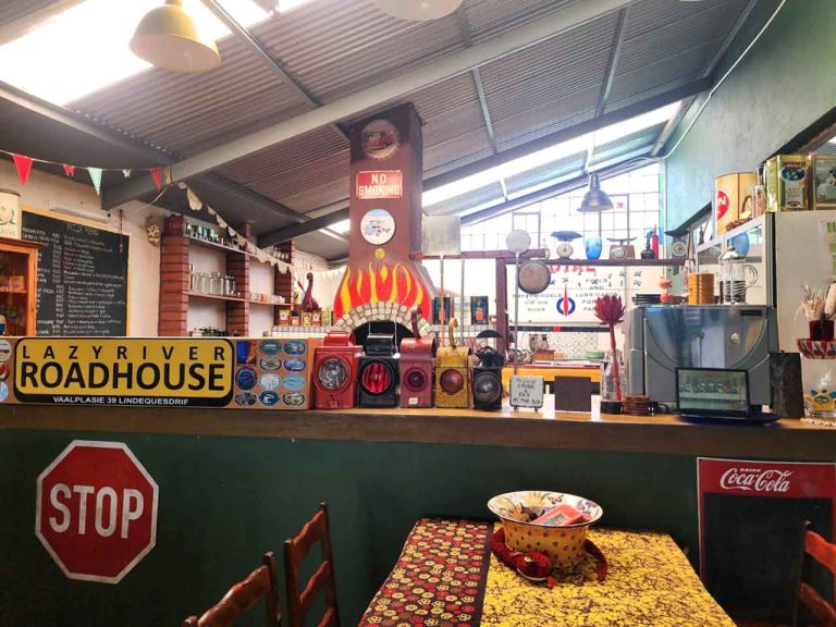 Vaalplasie_LazyRiverRoadhouse
